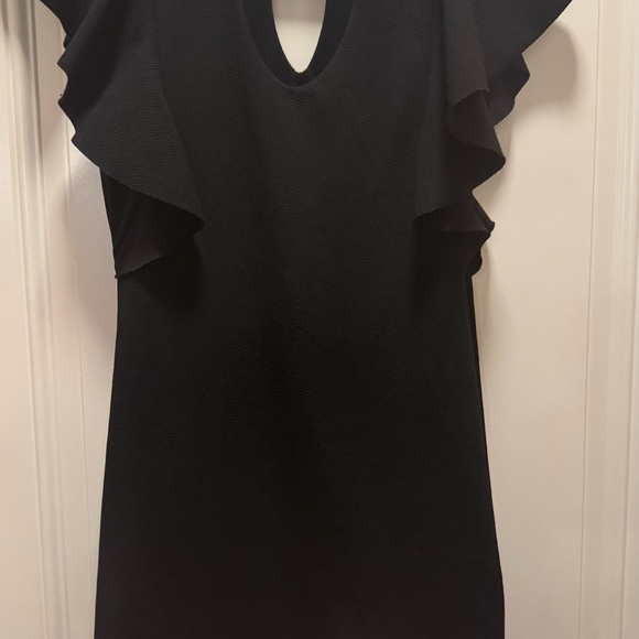 Elegant Black Bodycon Dress - Picture 10 of 13